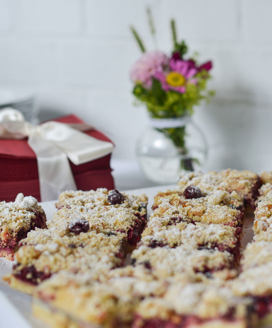 Hochzeitsfoto Hochzeitskuchen Hochzeitsfeier Berlin